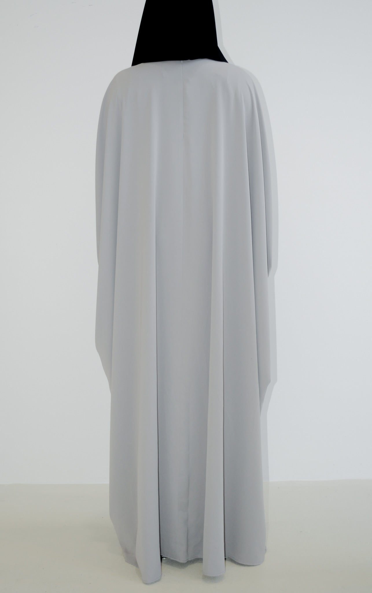 BATWING STAPLE ABAYA - PEBBLE