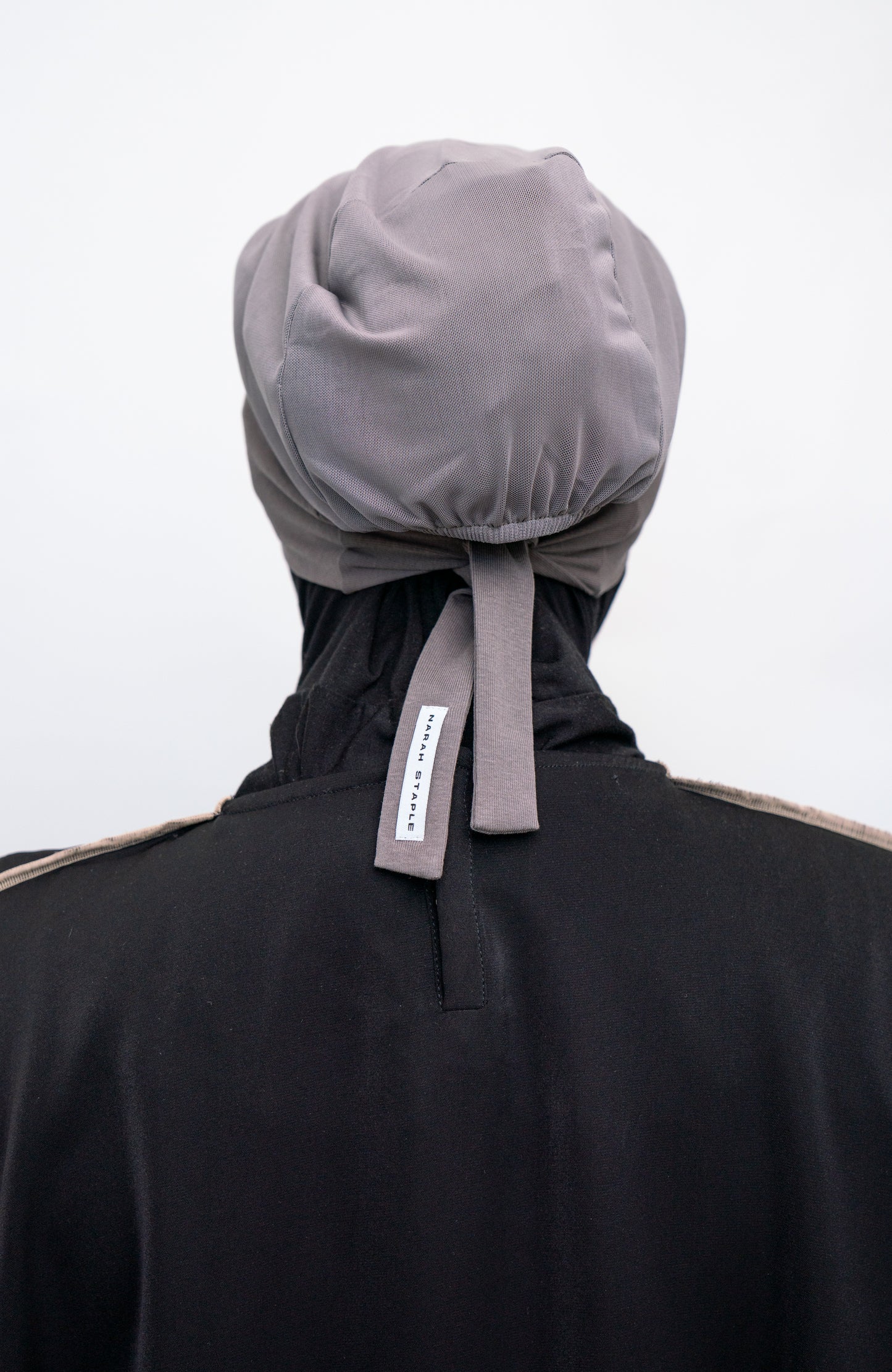 Introducing Narah's universal 'Instant Inner Net' made from Cotton Lycra which provides full coverage for all hijab fabrics and styles. The tie-back feature allows adjustment of tightness to ensure versatility and upmost comfort. Highest quality Cotton Lycra