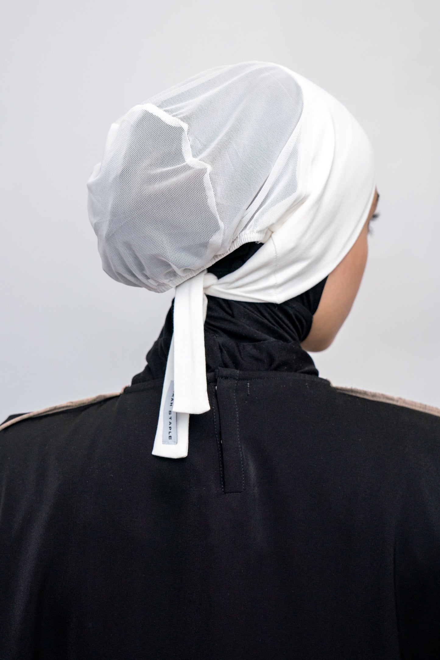 Introducing Narah's universal 'Instant Inner Net' made from Cotton Lycra which provides full coverage for all hijab fabrics and styles. The tie-back feature allows adjustment of tightness to ensure versatility and upmost comfort. Highest quality Cotton Lycra *Please note actual colours may vary. We try extremely hard to ensure our photos are as life-like as possible, but we cannot guarantee that the colour you see accurately portrays the true colour of the product.
