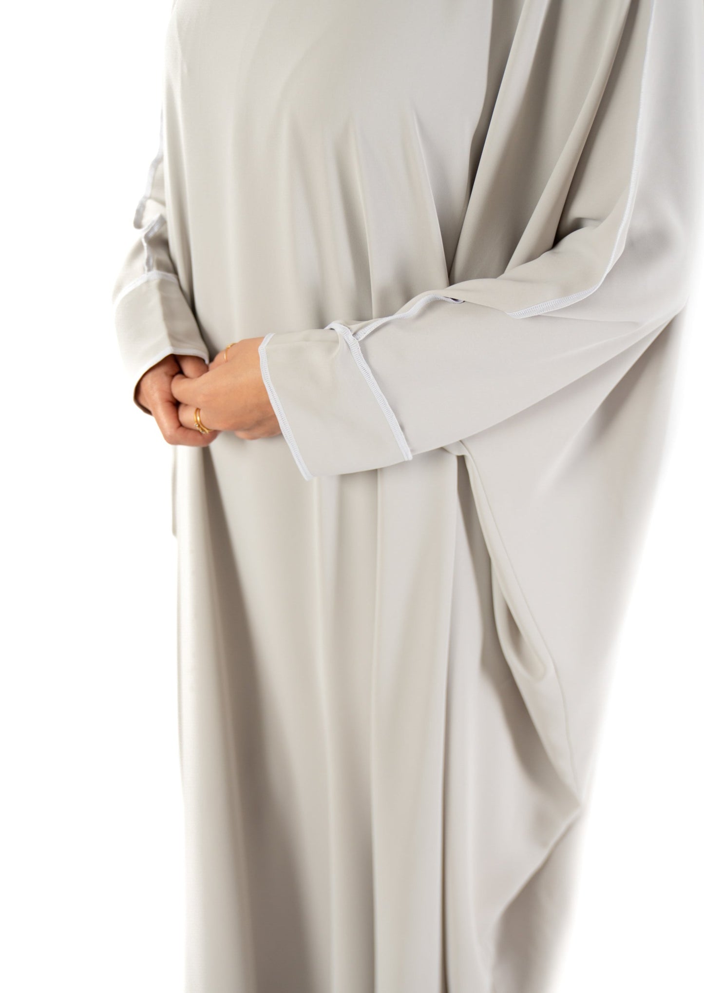 BATWING STAPLE ABAYA - CLOUD