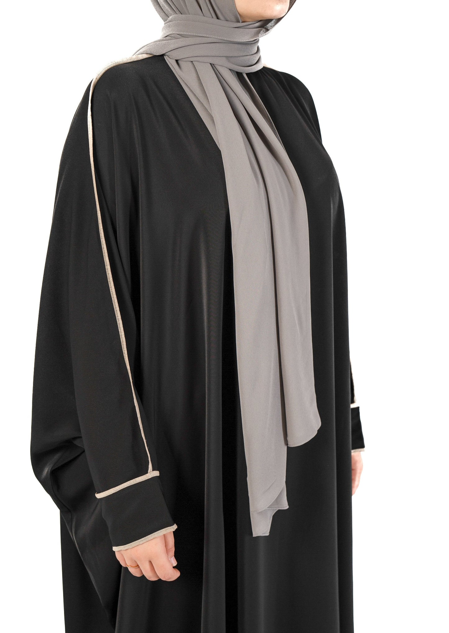 Introducing the 'Tie Back Instant Hijab' which features our Premium Chiffon shawl stitched to our Cotton Lycra Inner cap. The tie-back feature allows adjustment of tightness to ensure versatility and upmost comfort. A perfect blend of two staple tone grays suitable for almost any outfit. Its easy-to-wear nature makes it essential in every wardrobe.