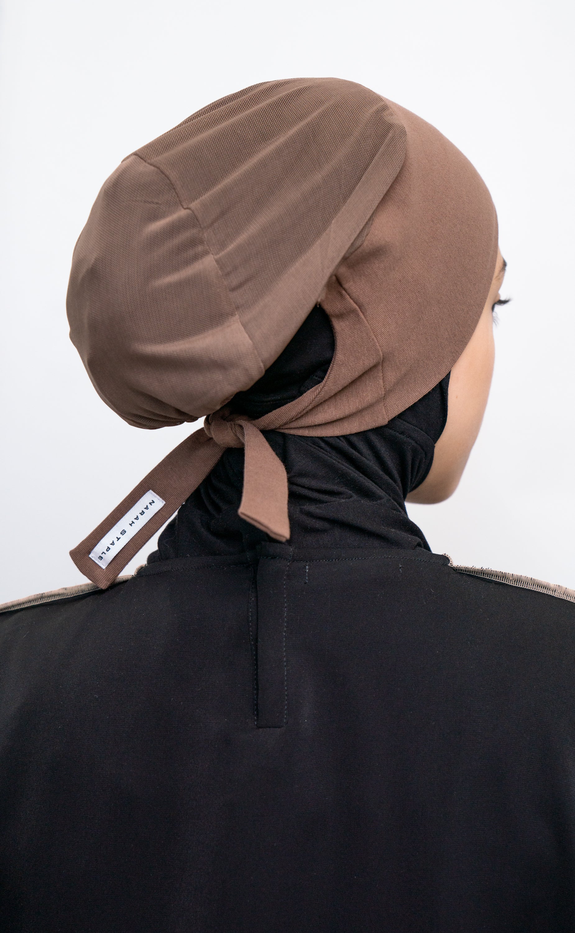 Introducing Narah's universal 'Instant Inner Net' made from Cotton Lycra which provides full coverage for all hijab fabrics and styles. The tie-back feature allows adjustment of tightness to ensure versatility and upmost comfort.  Highest quality Cotton Lycra 